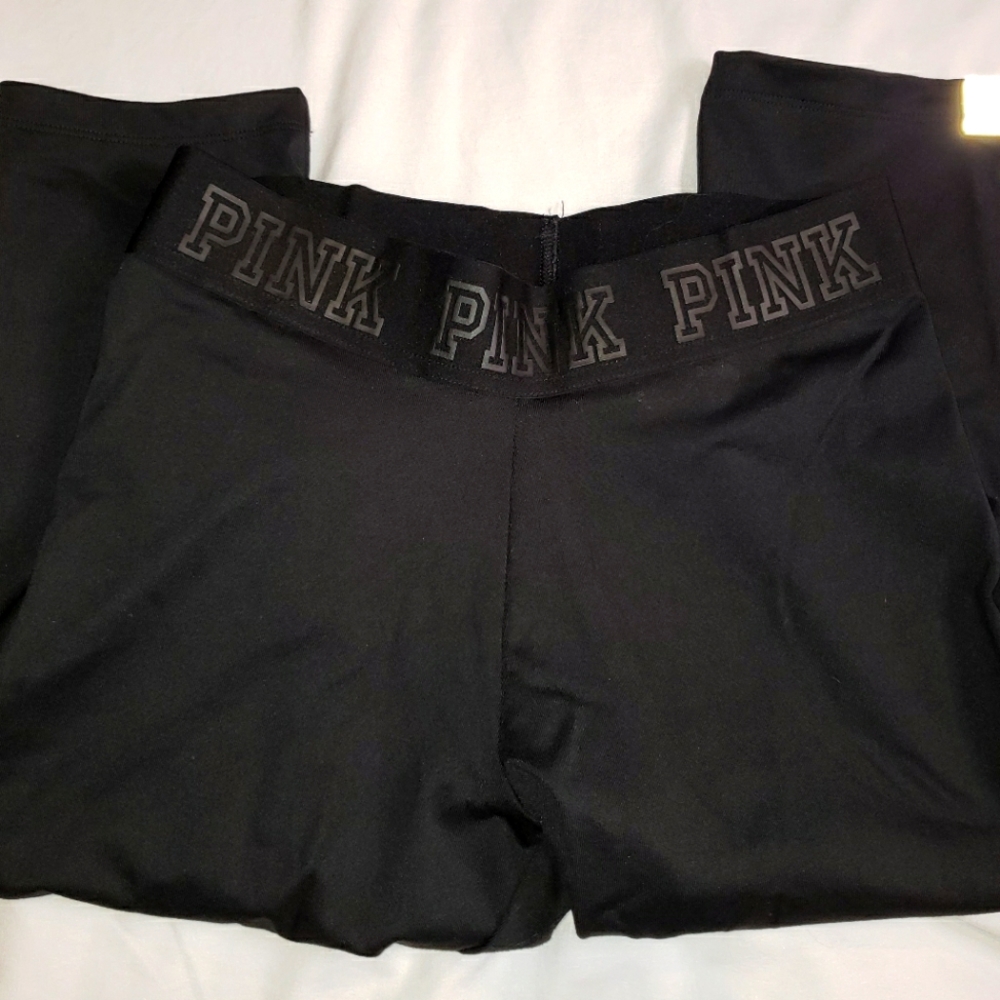 Womens PINK VS Ultimate Cropped Legging Sz S Black
